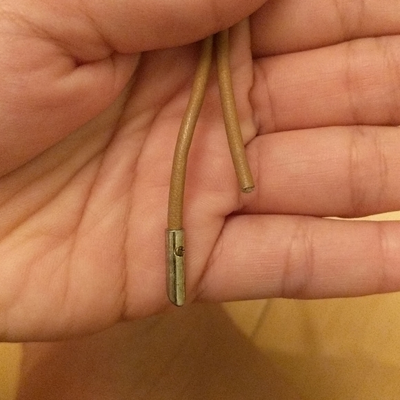 Call it spring heels closed toe criss cross lace - Picture 5 of 5